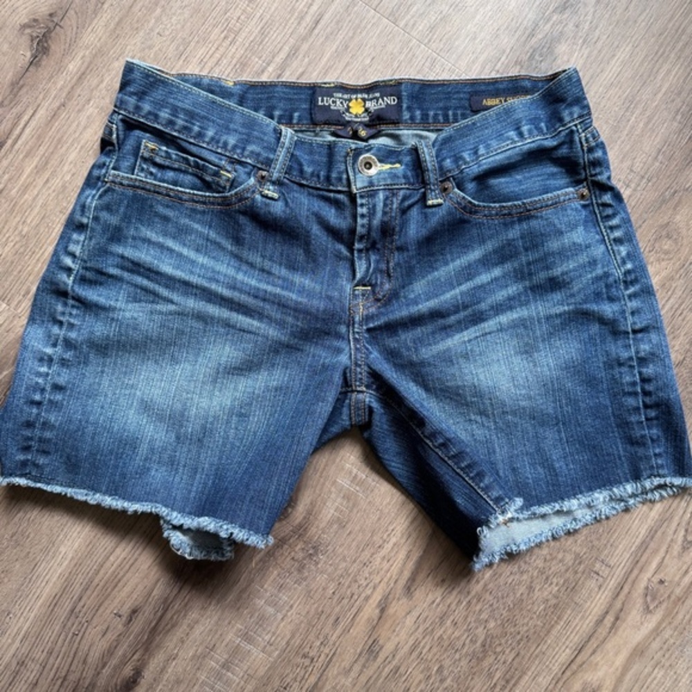 Lucky Brand Abbey Blue Jean Short - Size 2 / 26